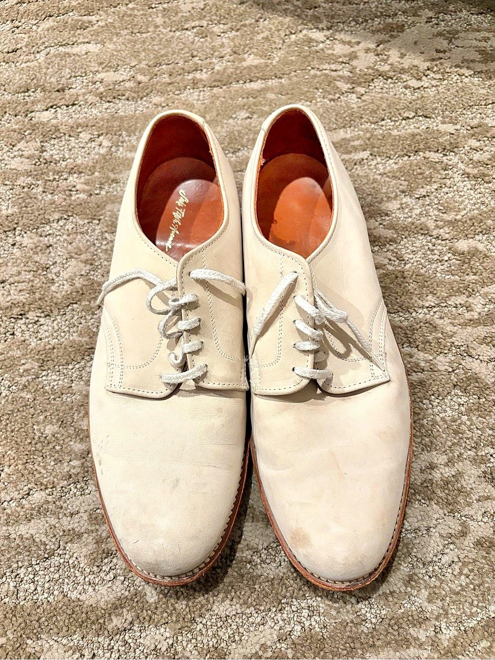 Vintage 1980s Saks Fifth Avenue Cream Bucks Shoes Men’s Size 11